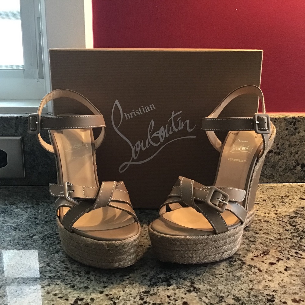 Women’s Shoe